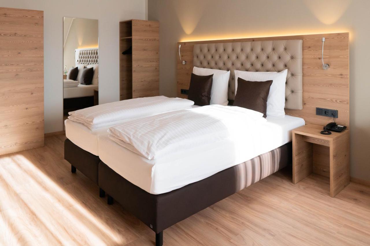 Rossano Boutique Hotel & Ristorante Sachsen bei Ansbach Ngoại thất bức ảnh