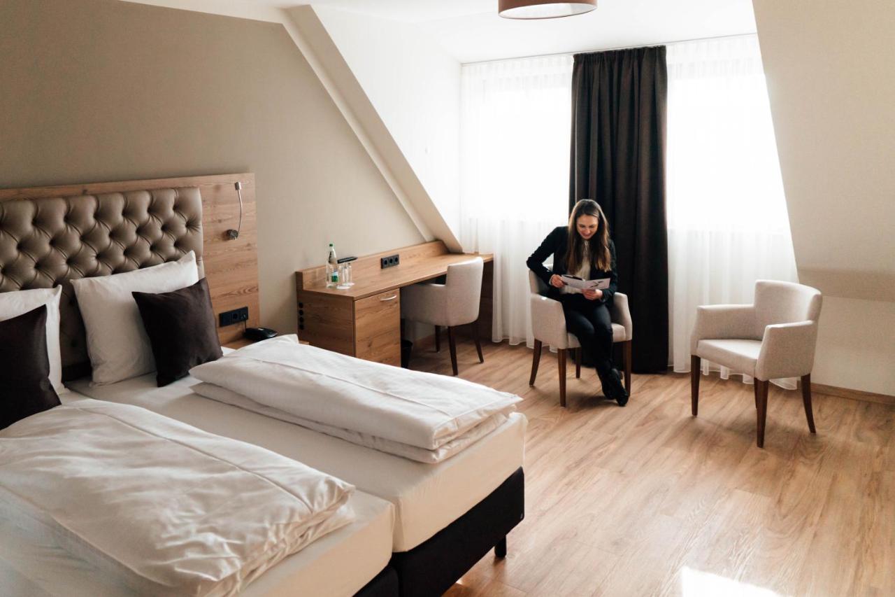 Rossano Boutique Hotel & Ristorante Sachsen bei Ansbach Ngoại thất bức ảnh